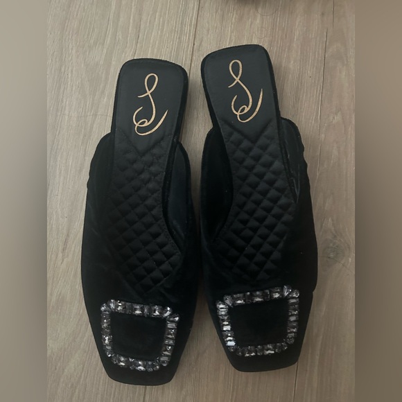 Sam Edelman Black Quilted Mules with Silver Buckle size 7 - Picture 1 of 6